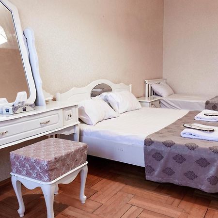 Hotel 125 Tbilisi Esterno foto