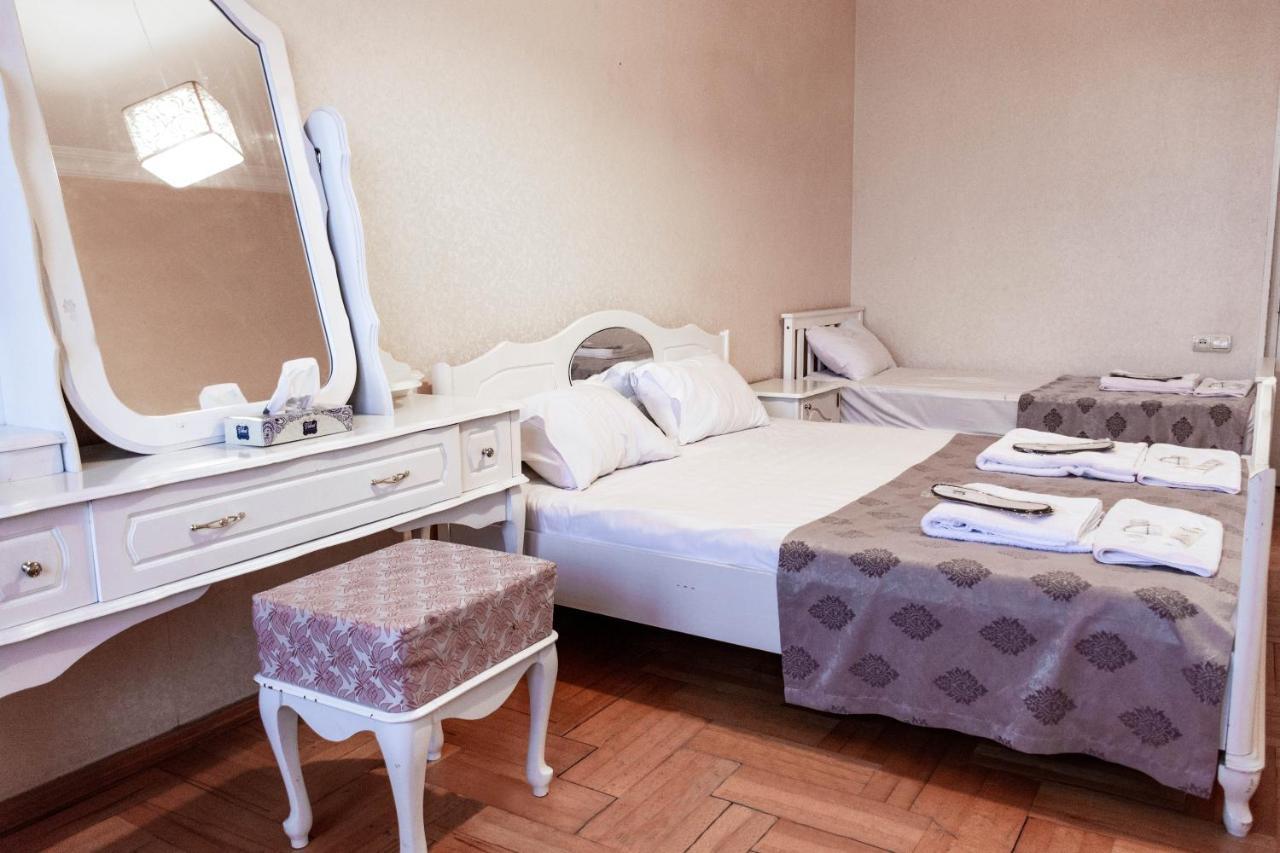 Hotel 125 Tbilisi Esterno foto
